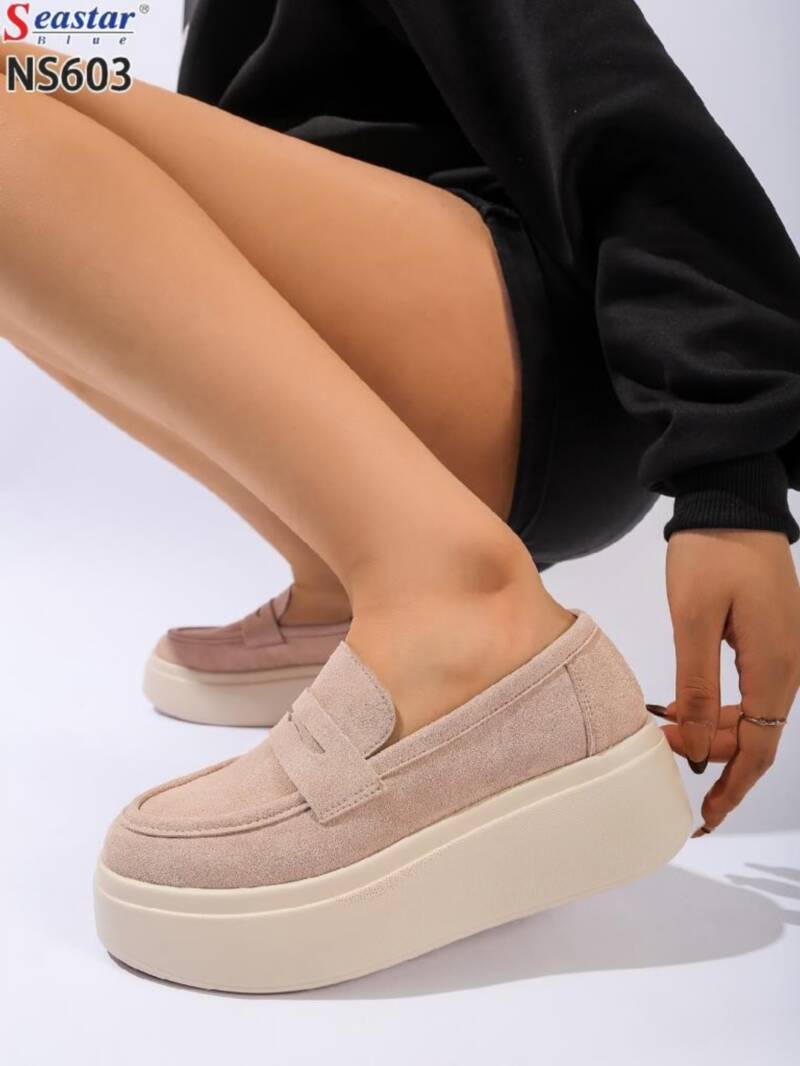 Balerinki/ Espadryle damskie Roz 36-41 / 8 par